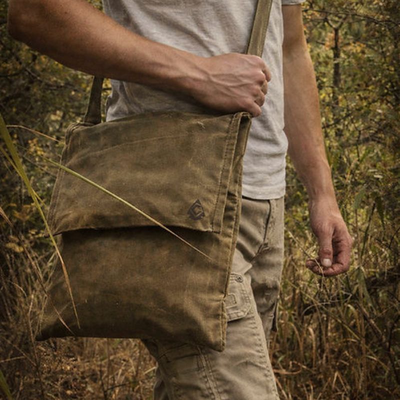 Traditional Waxed Haversack | 12in By 14in With A 49in Strap