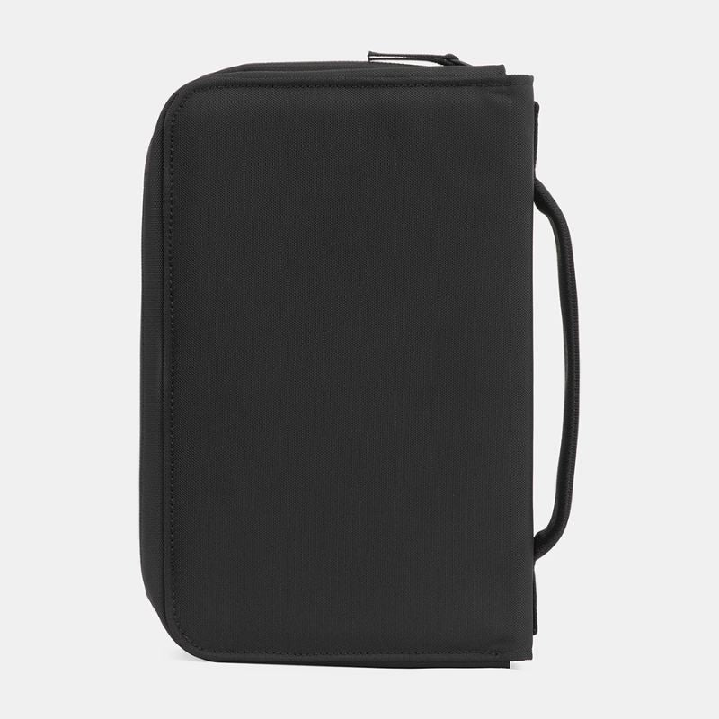 SLNT® Essentials Faraday Tech Organizer