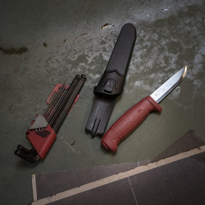 Mora Basic 511 - Red